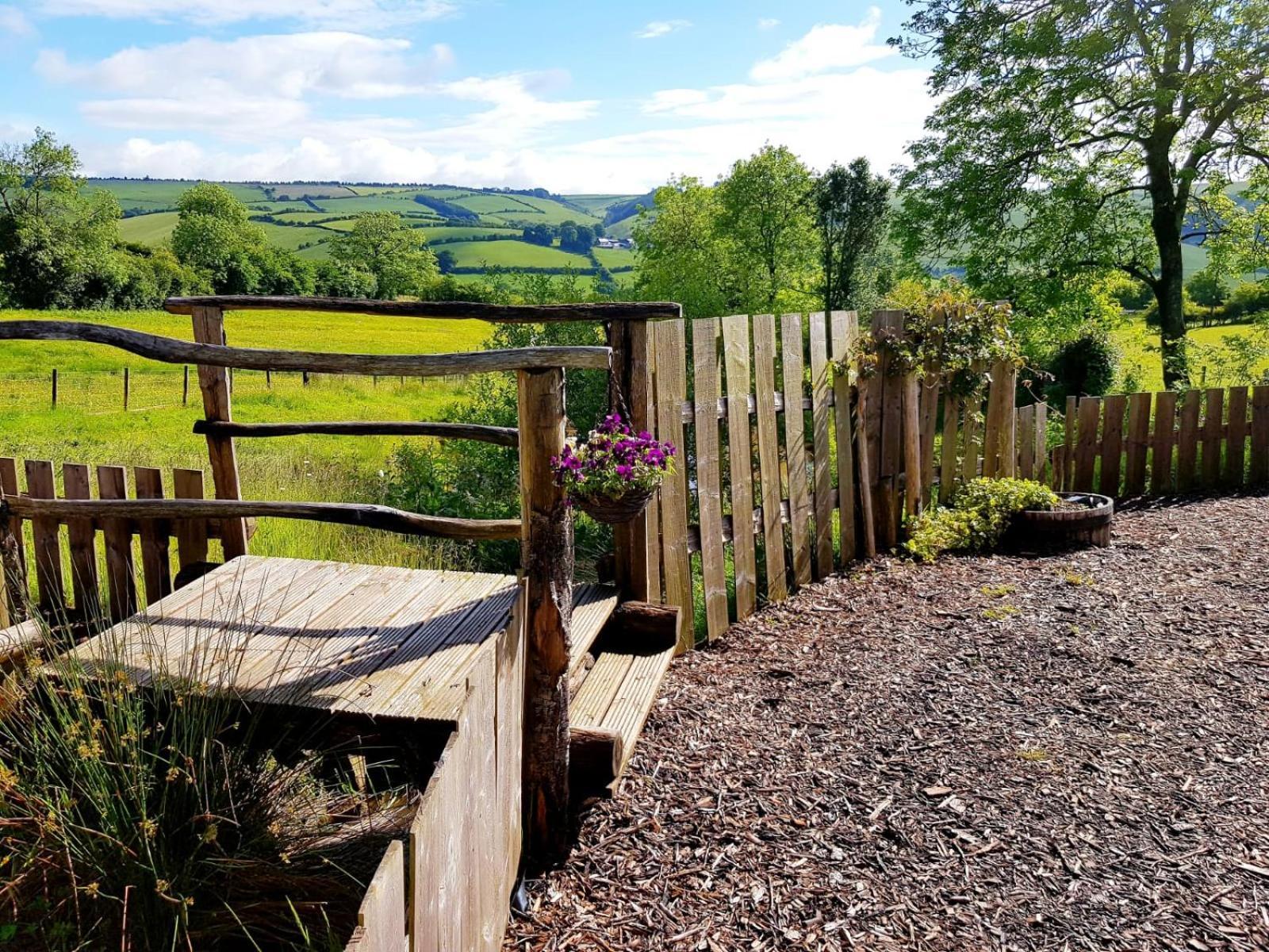 Eco Accommodation Cornflower Holiday Craven Arms Extérieur photo