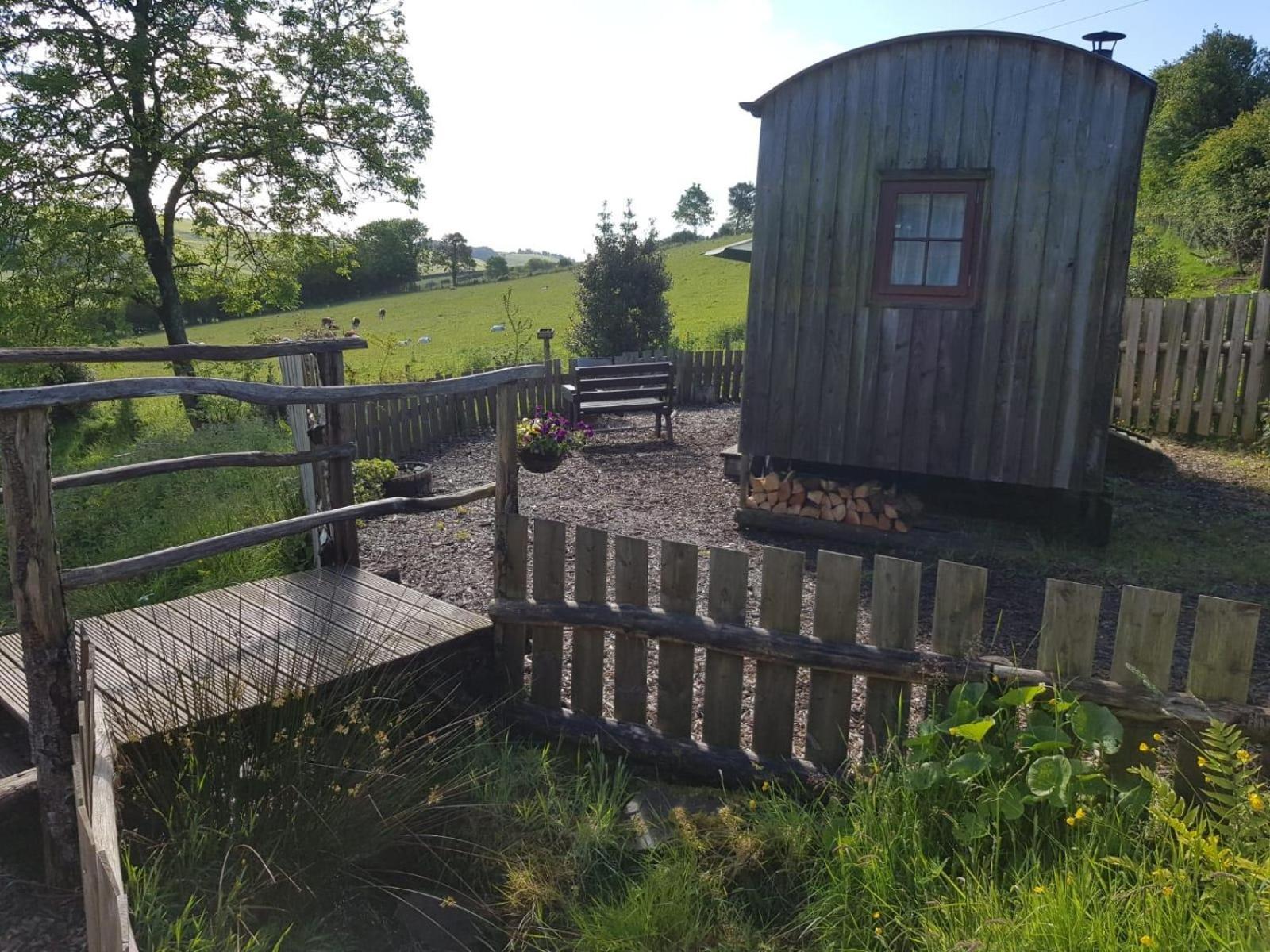 Eco Accommodation Cornflower Holiday Craven Arms Extérieur photo